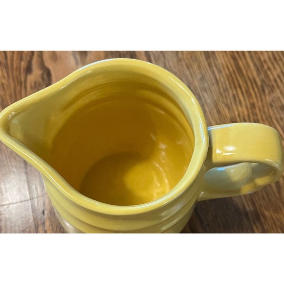 Vintage Yellow Stoneware Pitcher Creamer Handle Made in USA Serving Tableware - Picture 5 of 10